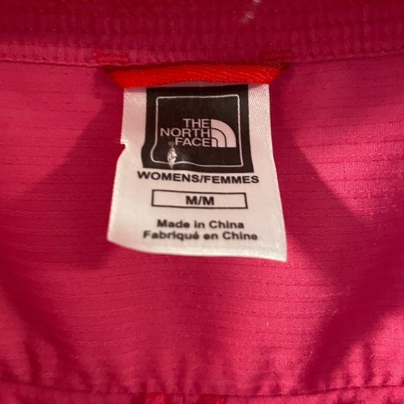 Gorgeous Northface apre ski / casual daytime layer shirt with side pocket. - Picture 5 of 7